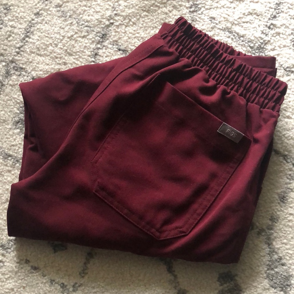 Figs Yola skinny scrub pant